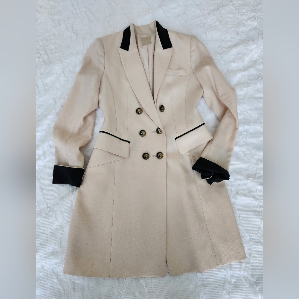Elegant Cream Double-Breasted Women's Coat